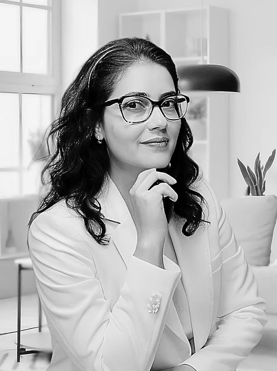 Rosiane Delgado, psicóloga sistêmica em Foz do Iguaçu — retrato profissional